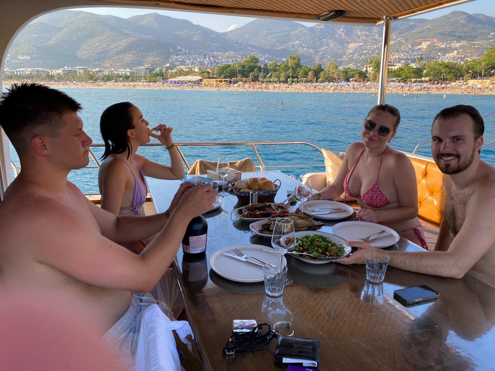 Rent a boat alanya
